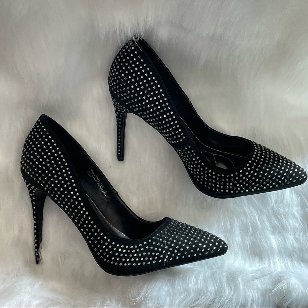 Black Embellished Sequin Pumps Size 9 - HOLIDAY GLAM